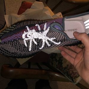 Meet your Posher, Derek